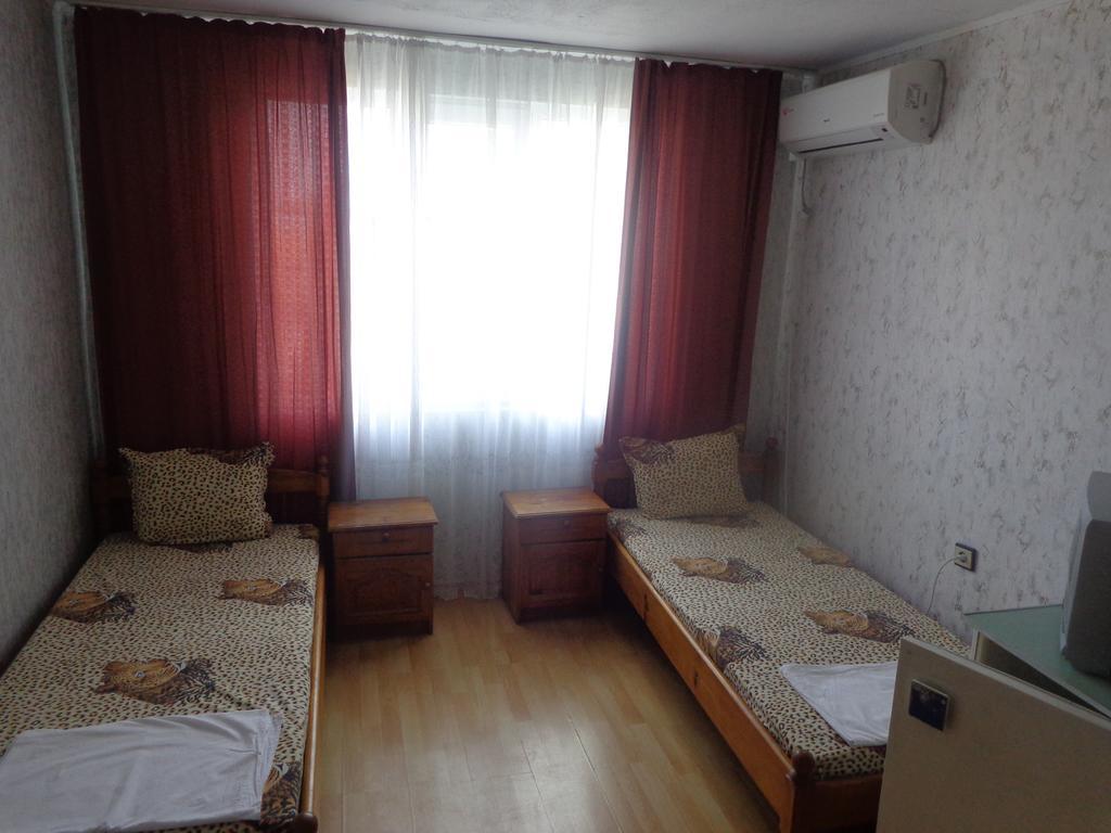 Prometei Hotel Burgas Bagian luar foto