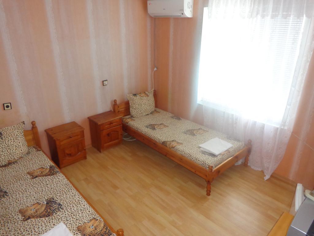Prometei Hotel Burgas Bagian luar foto